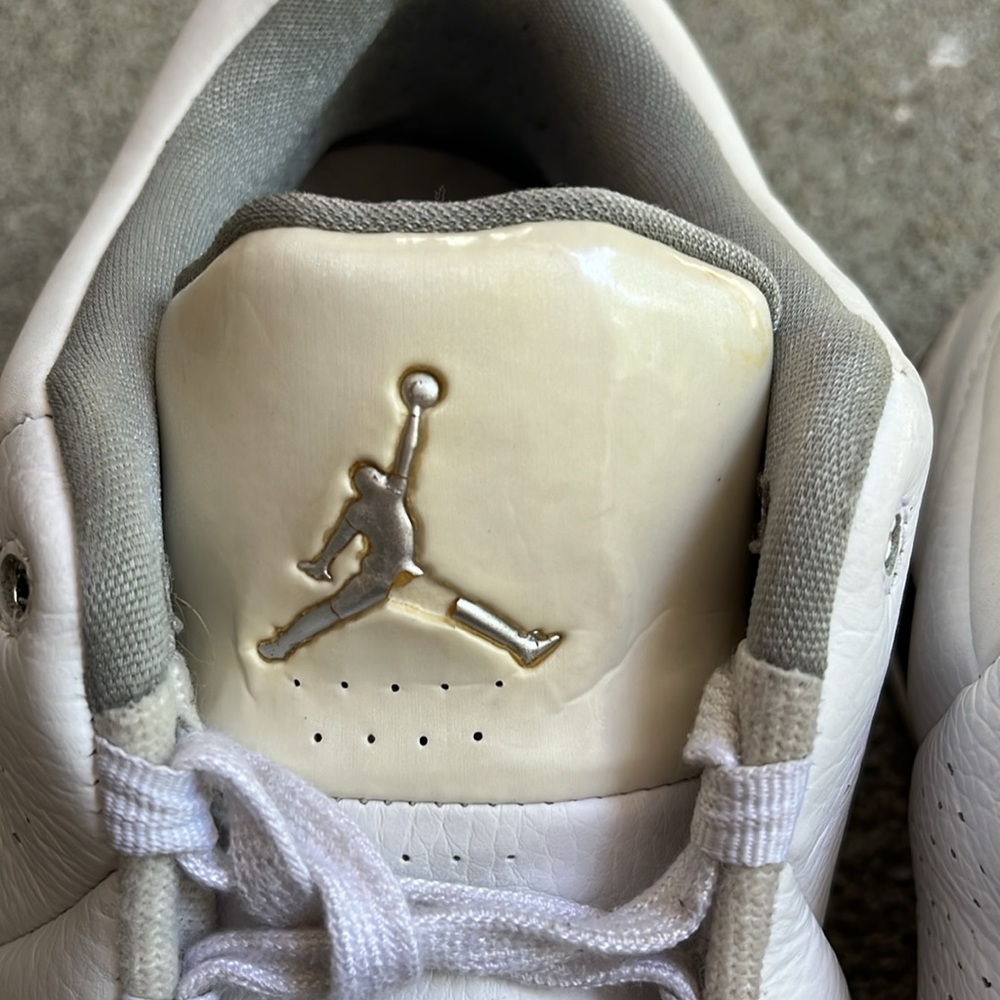 Men Air Jordan’s - Picture 2 of 8